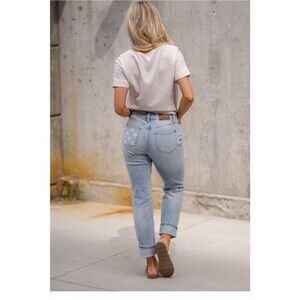 Judy Blue High Rise Star Pocket Cuffed Boyfriend Jeans 16W